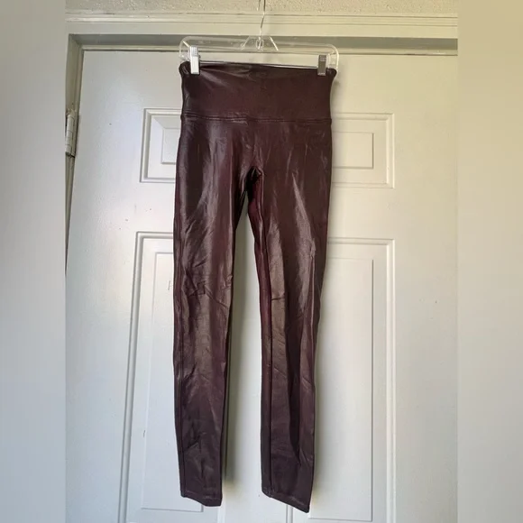 SPANX Mahogany burgundy Faux Leather Leggings Size Large